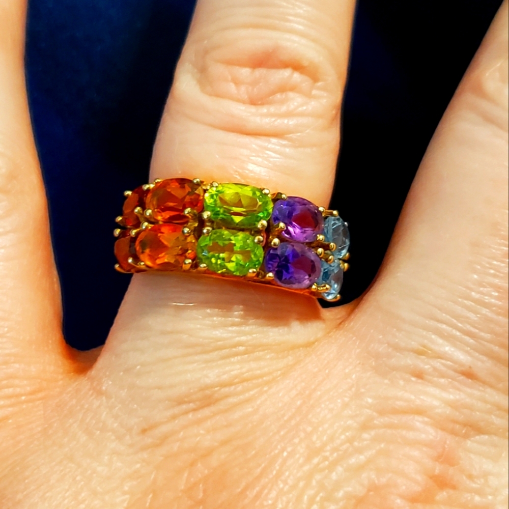 10K Yellow Gold Gemstone Cluster Ring.